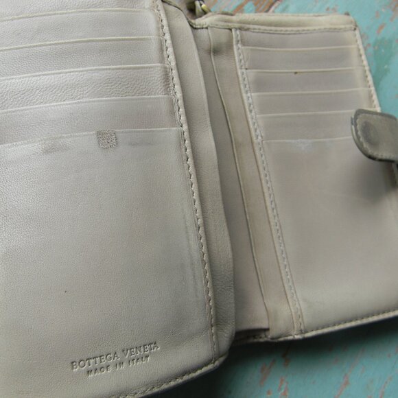 BOTTEGA VENETA Authentic Leather Bifold wallet taupe/gray MADE IN ITALY - Picture 10 of 10